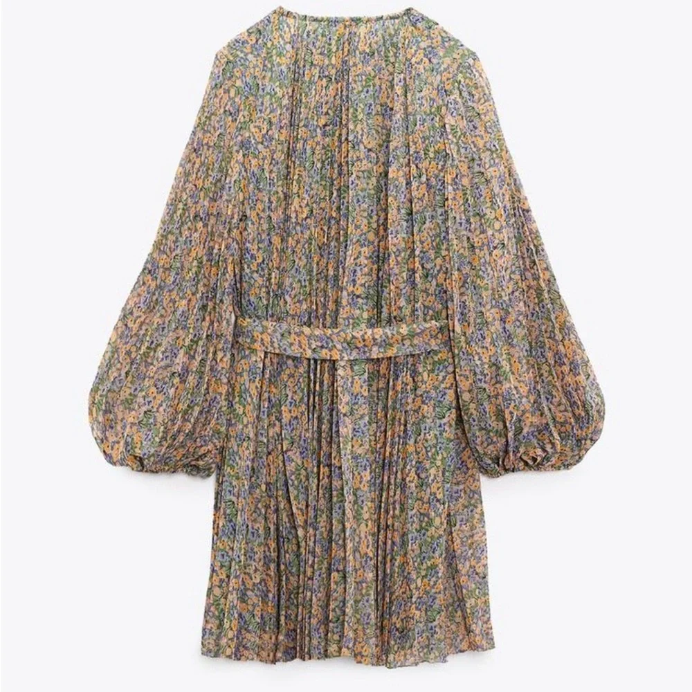 Zara- Printed Pleated mini dress - Picture 2 of 9